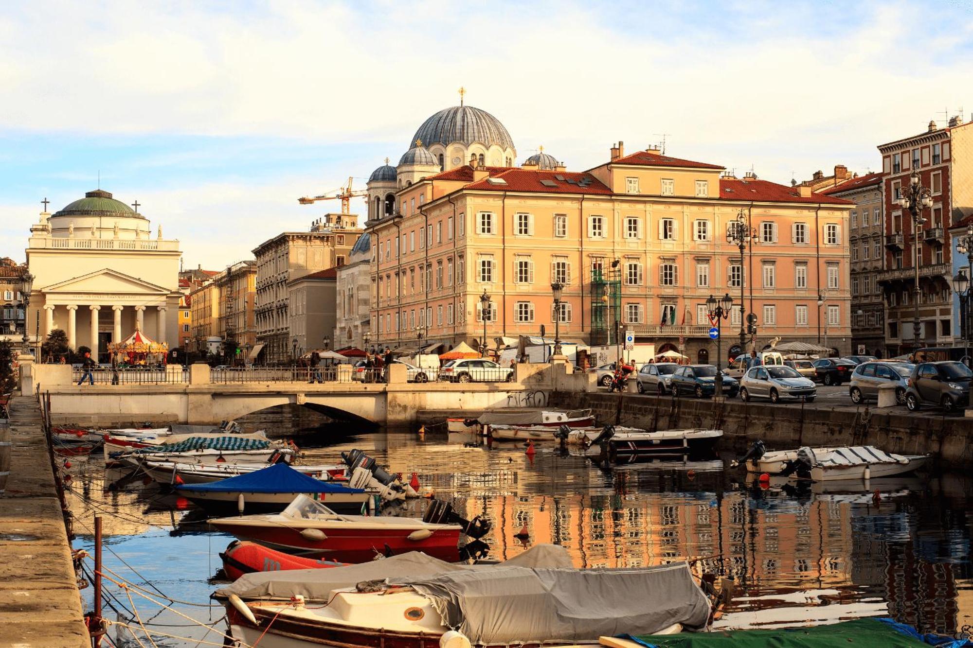 L'Oasi Nel Cuore Di Trieste Bagian luar foto